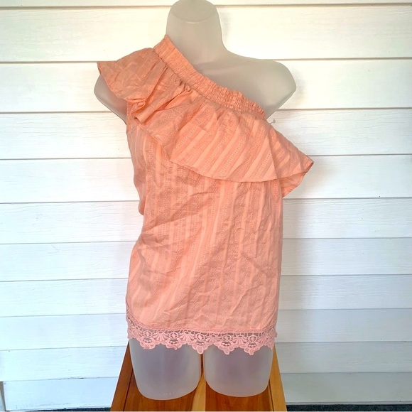 Sweet Wanderer Tops - Women’s Sweet Wanderer Asymmetrical Orange Blouse New With Out Tags size Large